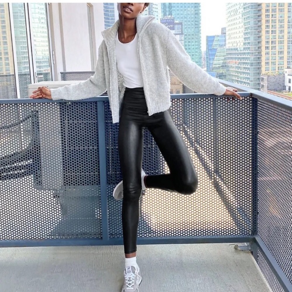 ARITZIA Daria Pant Full Length Faux Leather Leggings in Black